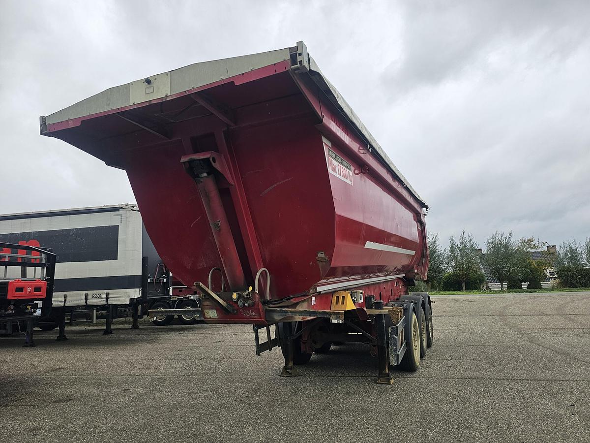 Gebruikt 2013 MEILLER MHPS 12/27/LOSS4, STEEL TIPPER / 30 M3/ SAF DISC / LIFT AXLE.