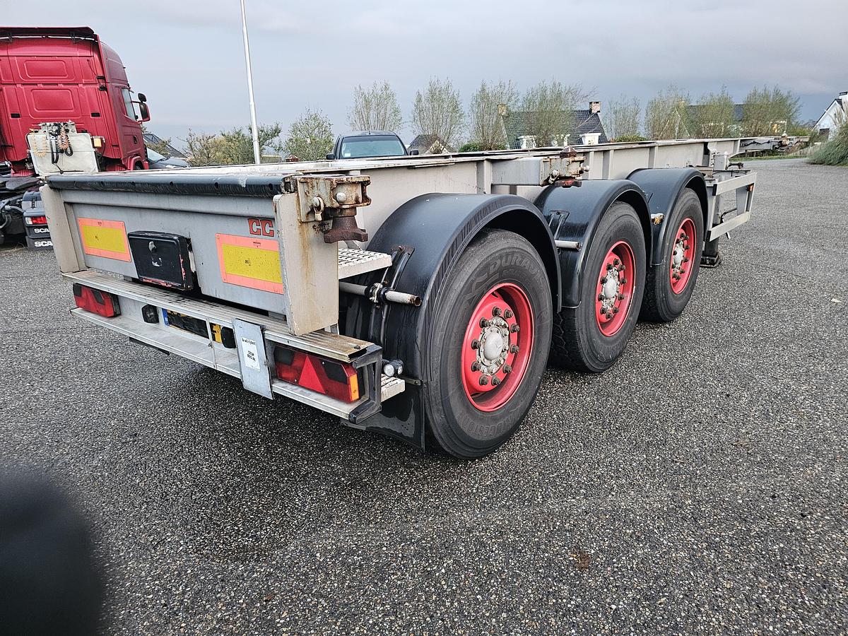 Gebruikt 2000 RENDERS ROC 12 27 CC 30