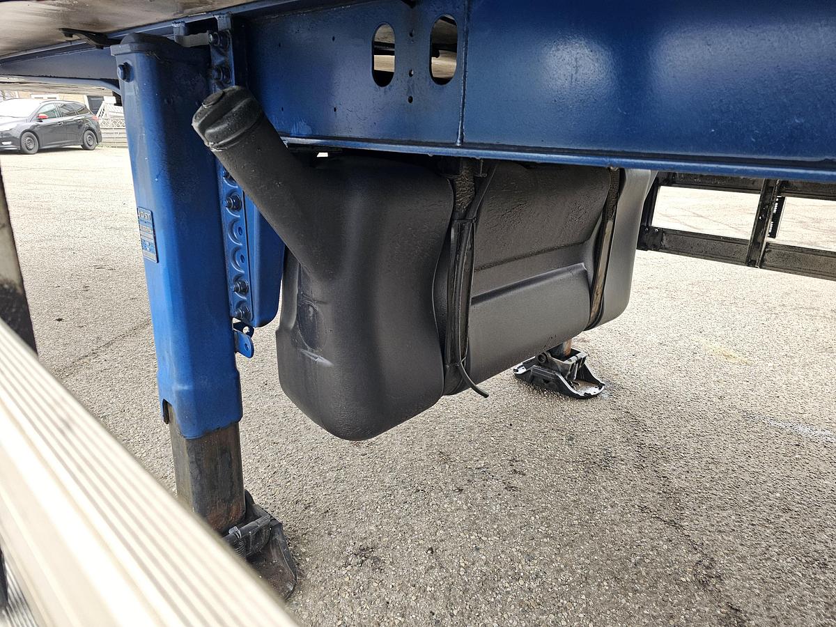 Gebruikt 2018 CHEREAU iNOGAM/TYPE 1507 | CARRIER VECTOR 1950| DE HOLLANDIA 2500 KG |BPW DISC| TUV 02-08-2026.