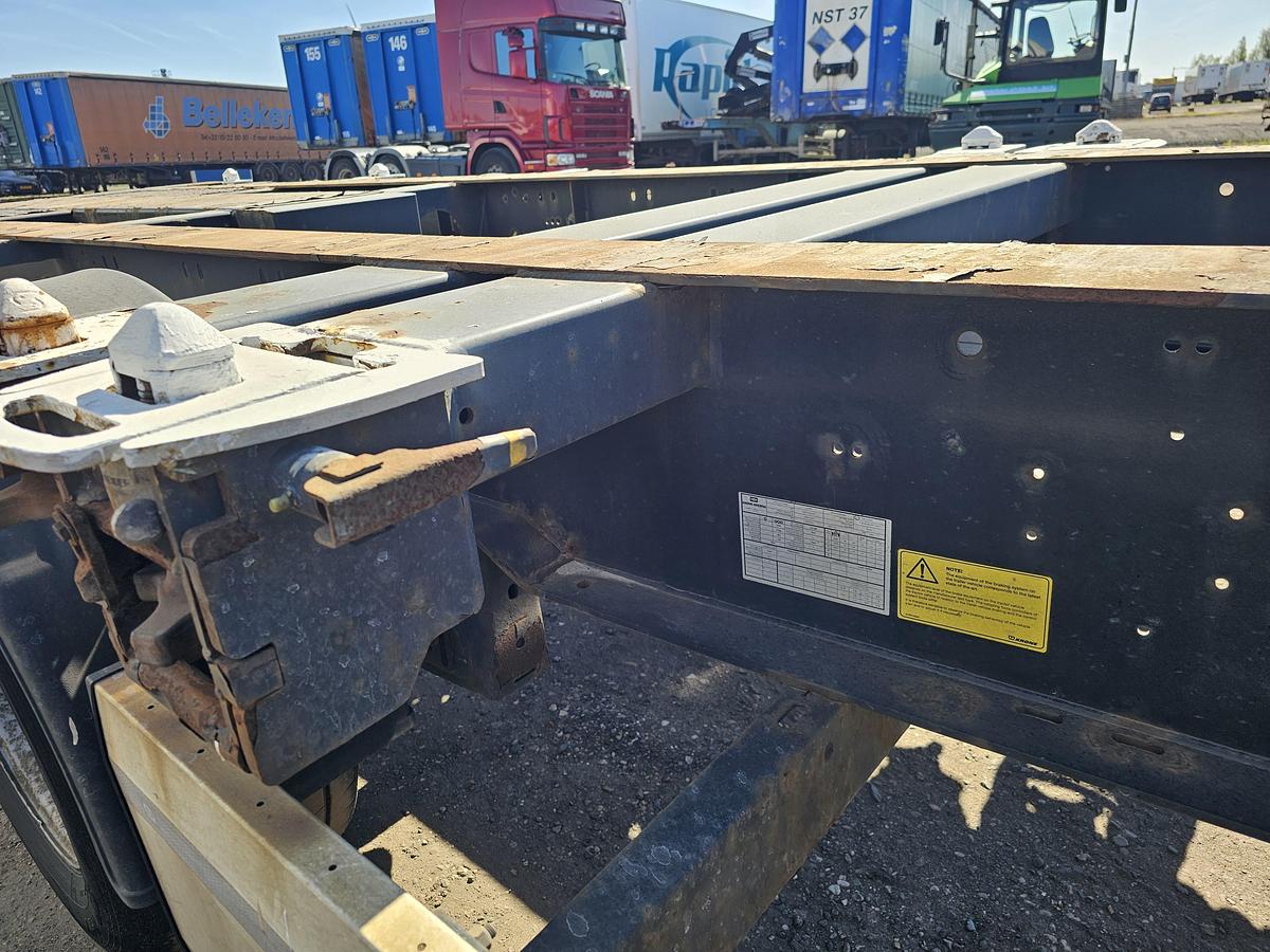 Gebruikt 2015 krone SD| EXTENDIBLE CHASSIS 40 FT 2 X 20 FT | BPW DRUM| APK 18-07-2026