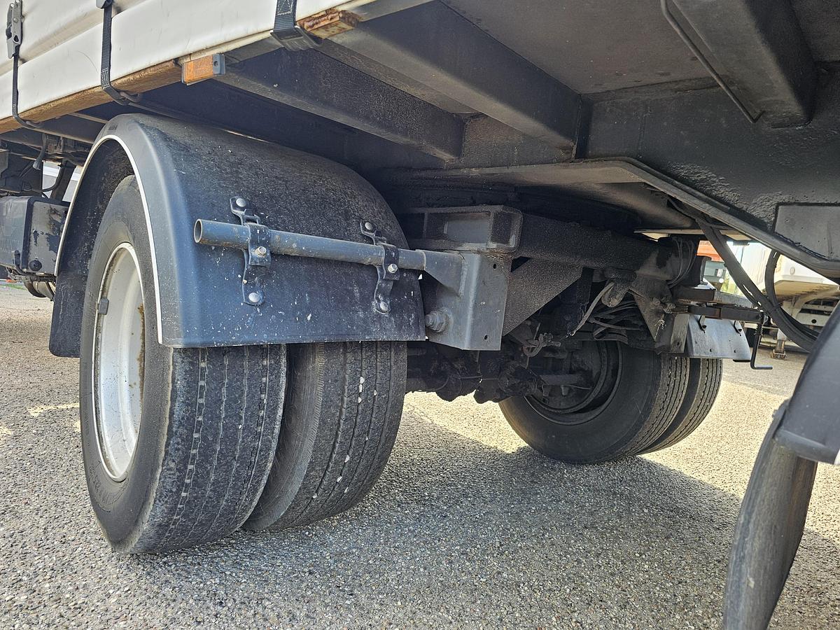 Gebruikt 2000 PACTON T2-001 STEERING AXLE/LOADING LIFT/ BPW DRUM.