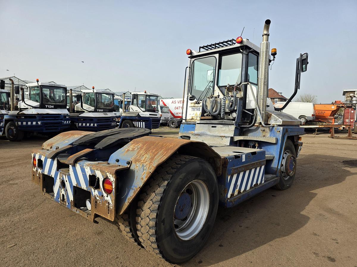 Gebruikt 2011 TERBERG RT 283