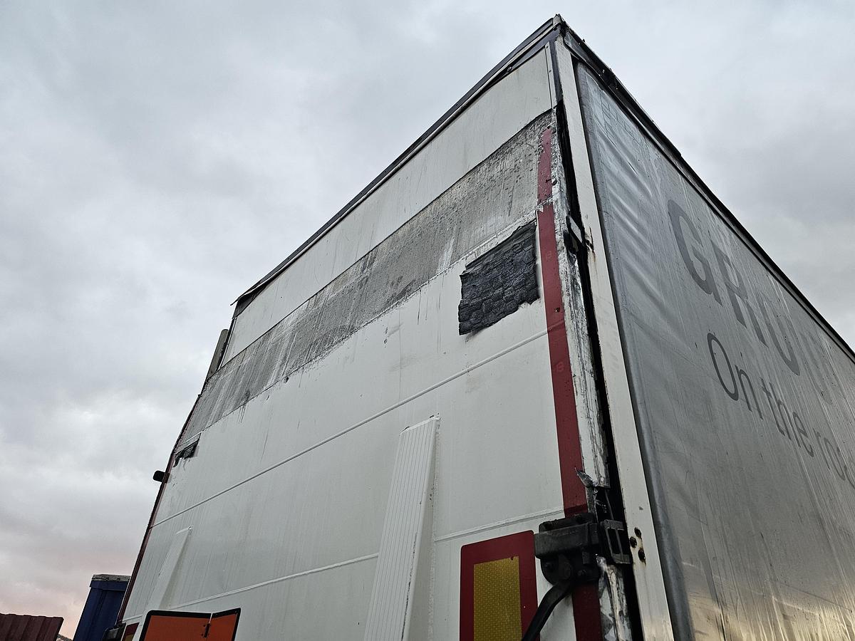 Gebruikt 2015 KRONE SZ| 2 AXLE CITY TRAILER | STEERING AXLE. BPW DISC. LOADING LIFT. TUV BELGIUM 18-06-2026