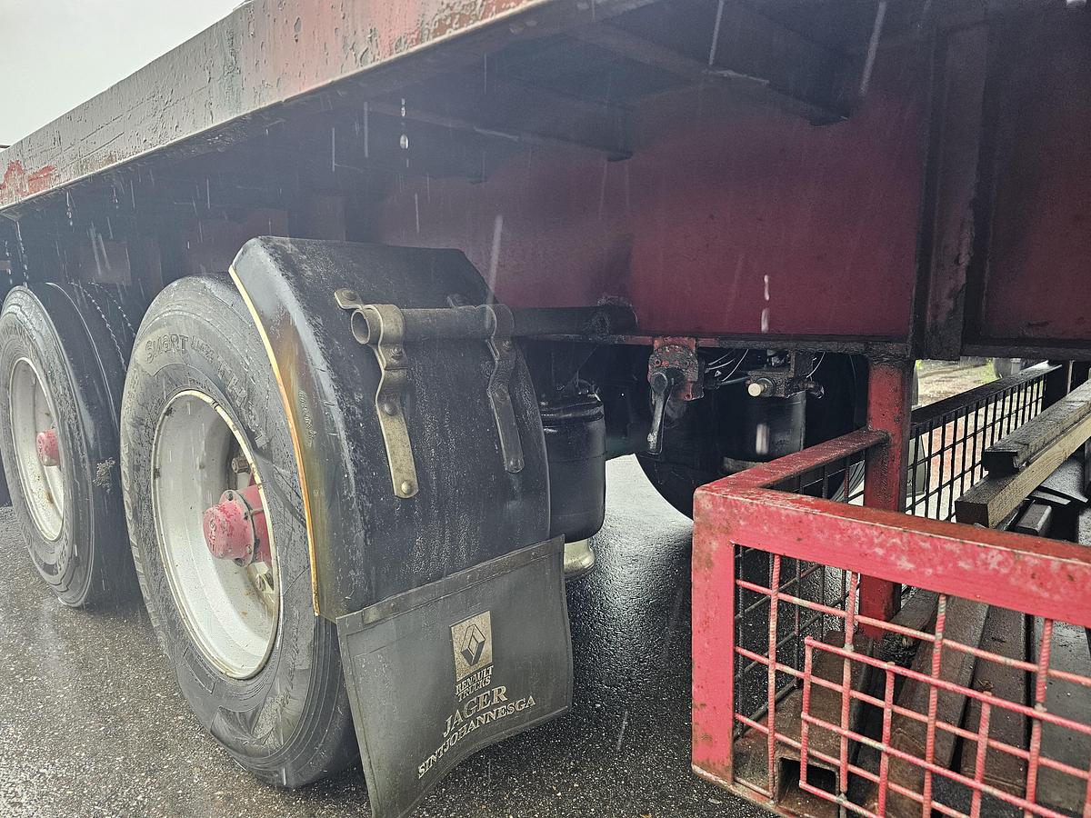 Used 1988 RENDERS ROC 12-27 N14 HEAVY DUTY 3 AXLE SEMITRAILER STEEL FLOOR.| SAF DRUM