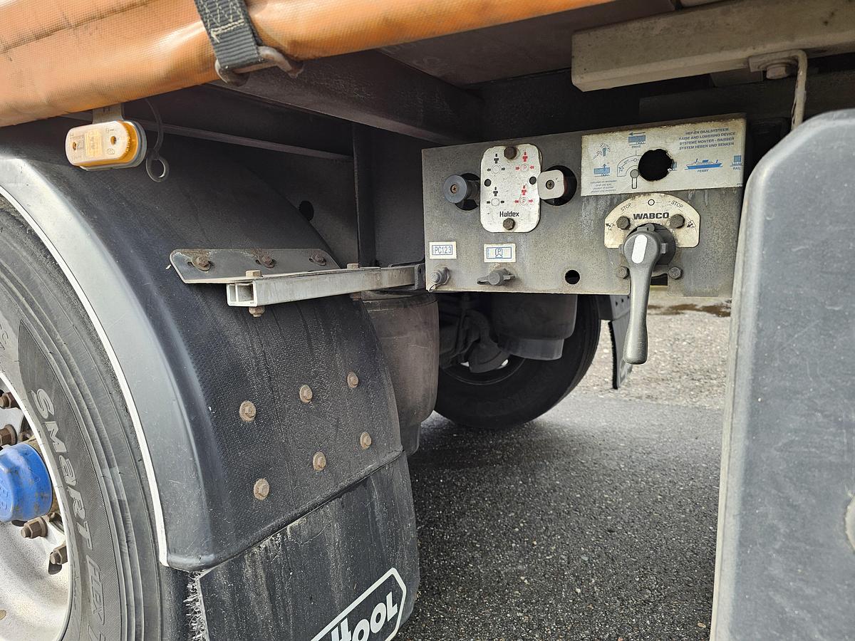 Gebruikt 2011 VAN HOOL 3B0072 | GALVANISED STEEL CHASSIS | ALU RIMS |BPW DISC | TUV APK/ 31-03-2026.