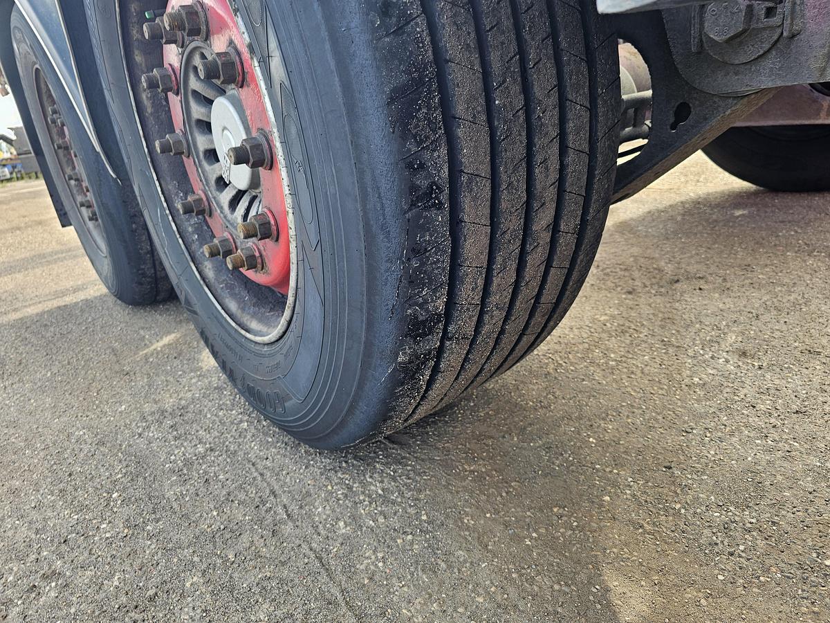 Used 2006 HAPPY TRAILER OZC 42-327 |40 FOOT HIGHCUBE CHASSIS| SAF DISC| APK /TUV | 18-09-2025.