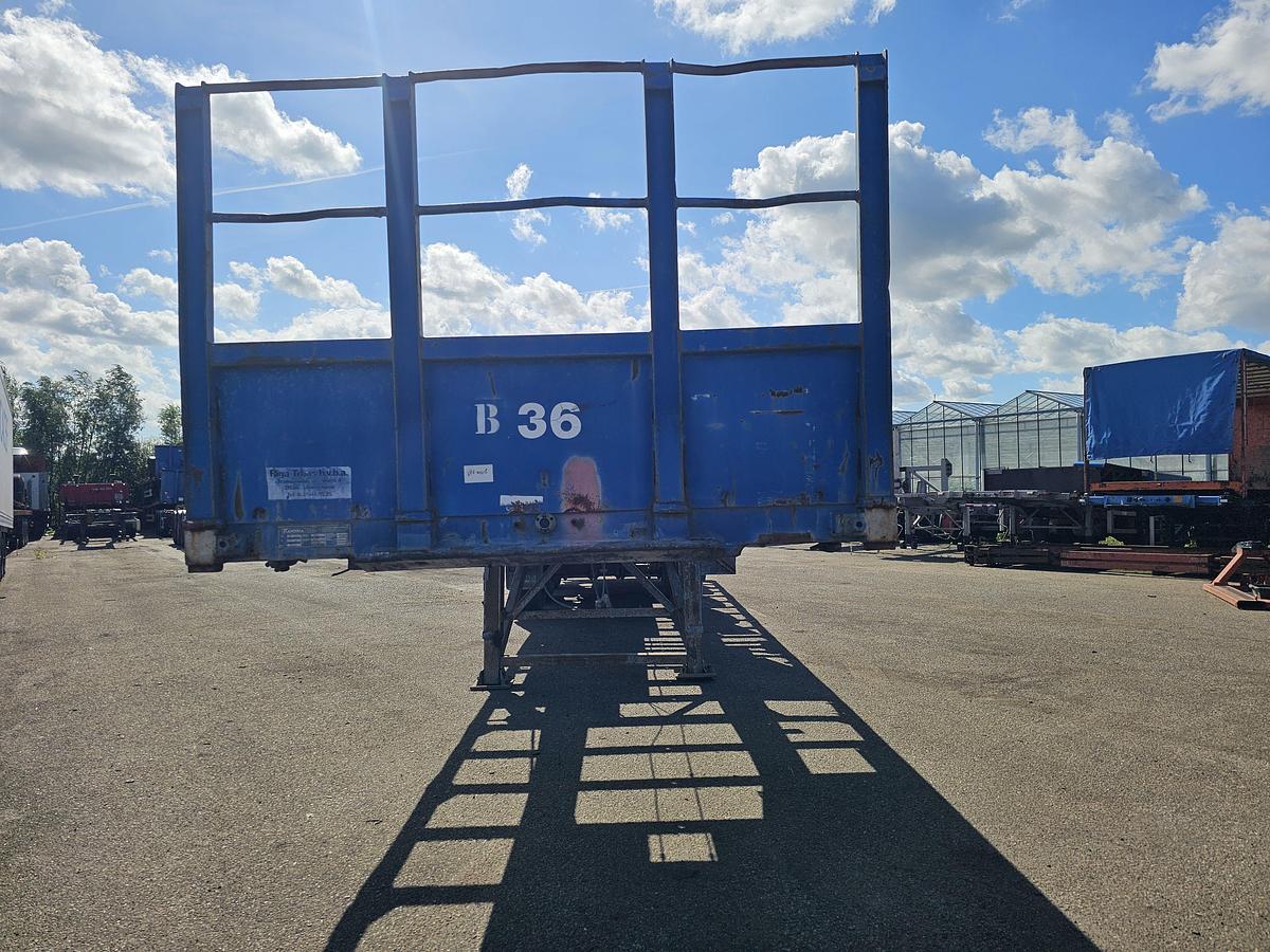 Gebruikt 1984 FLANDRIA OP 3/32T STEEL SUSPENSION / 15 CM BPW DRUM AXLES/ TWISLOCKS 40 FT 2 X 20 FOOT.