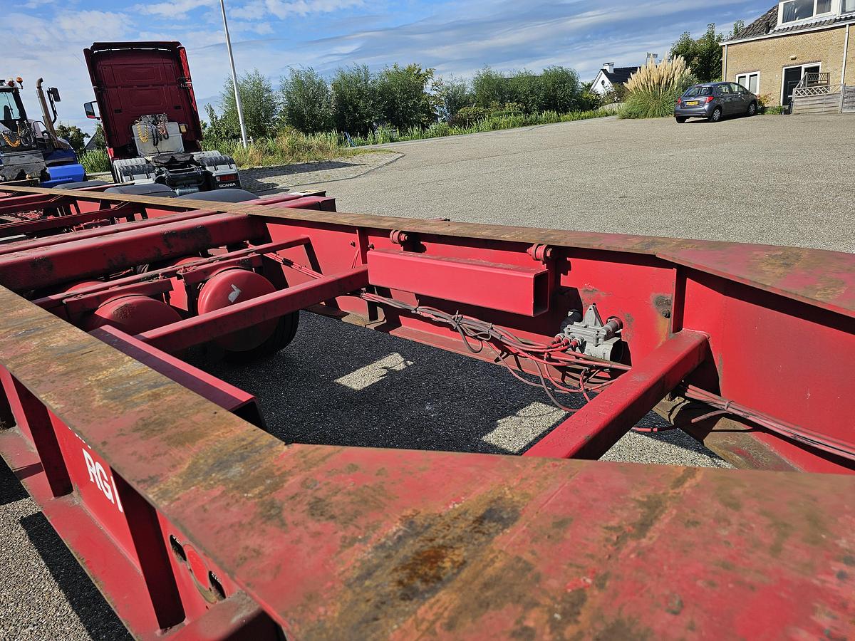 Used 2005 FREUHAUF OCCZ 42-327 A| 40 FT HIGHCUBE| 2 X 20 FOOT 20 FOOT MIDDLE  | SAF DISC.| DUTCH TRAILER.