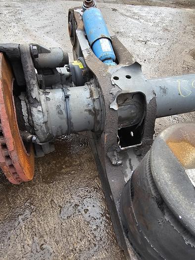 Used 2010 SAF trailer axle disc brake