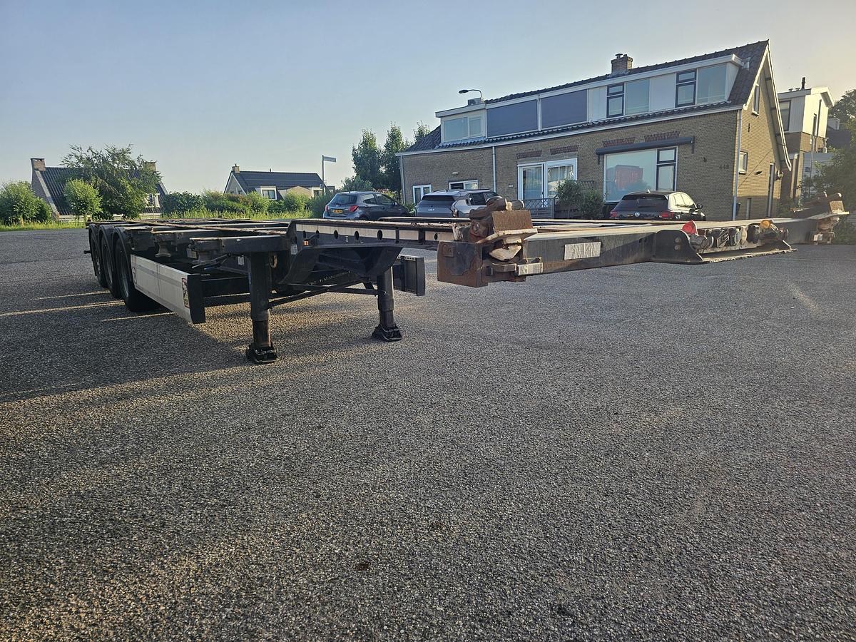 Gebruikt 2015 KRONE SD / REAR SLIDER / DUTCH CHASSIS / BPW DRUM.