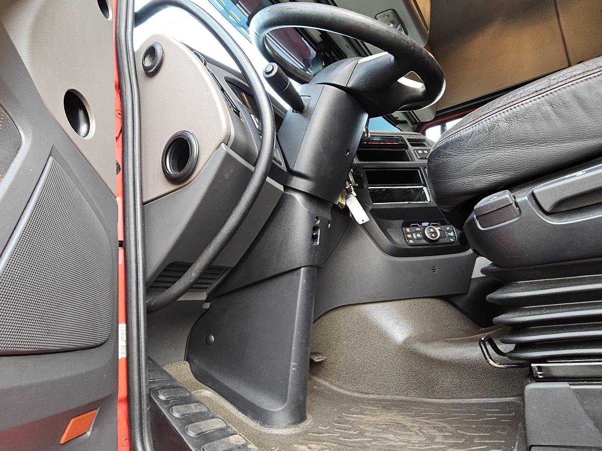 Gebruikt 2019 DAF XF 450 FTP-TREKKER | SPACECAB | TIPPER HYDRAULIC | COMPRESSOR.APK/TUV 27-07-2026