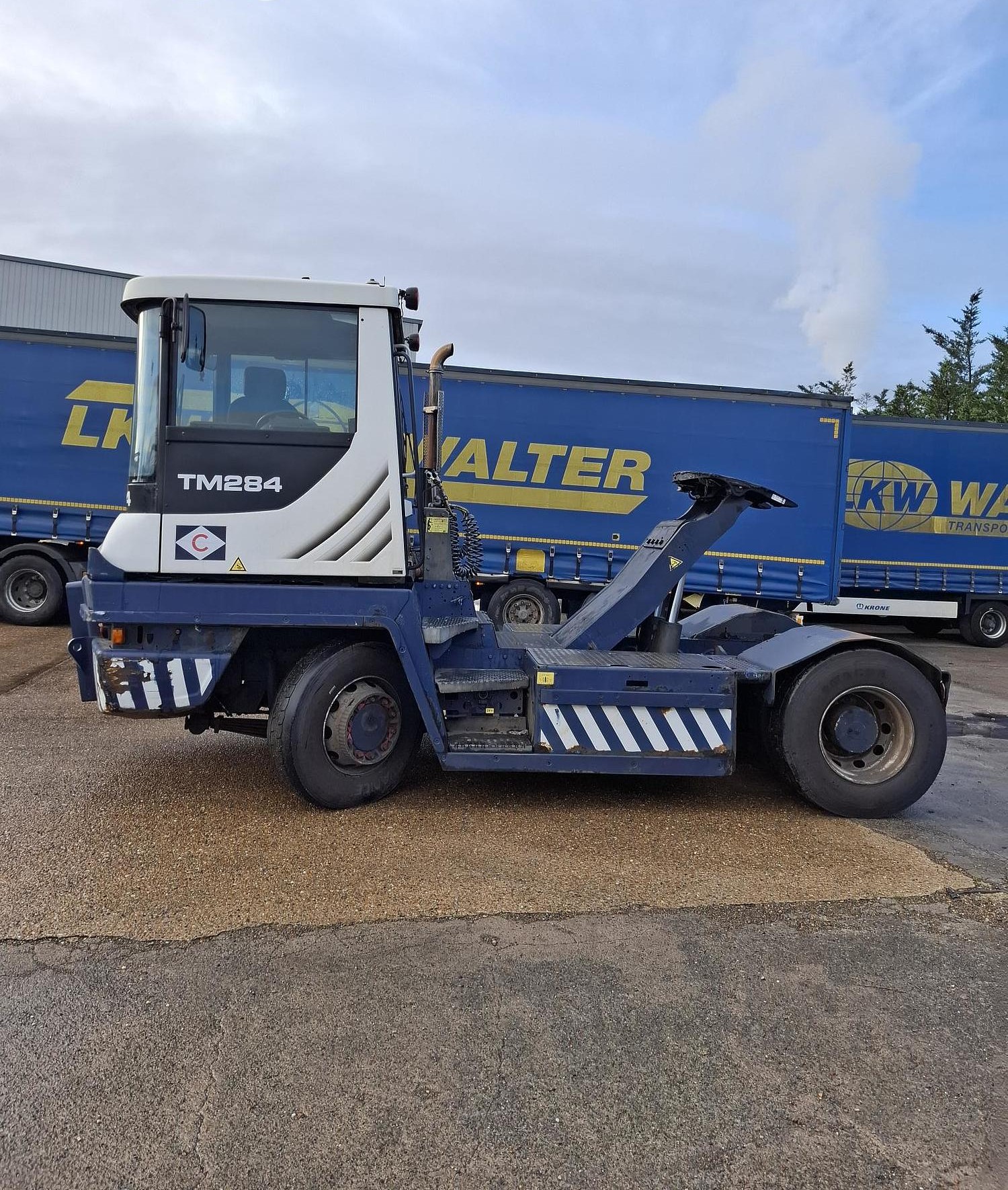 Gebruikt 2017 TERBERG RT283 | TERMINAL TRACTOR 4X4| TURNING CHAIR. | AUTOMATIC GEAR | 20000HOURS| 4 PIECES|LEASING 1610  EURO MND