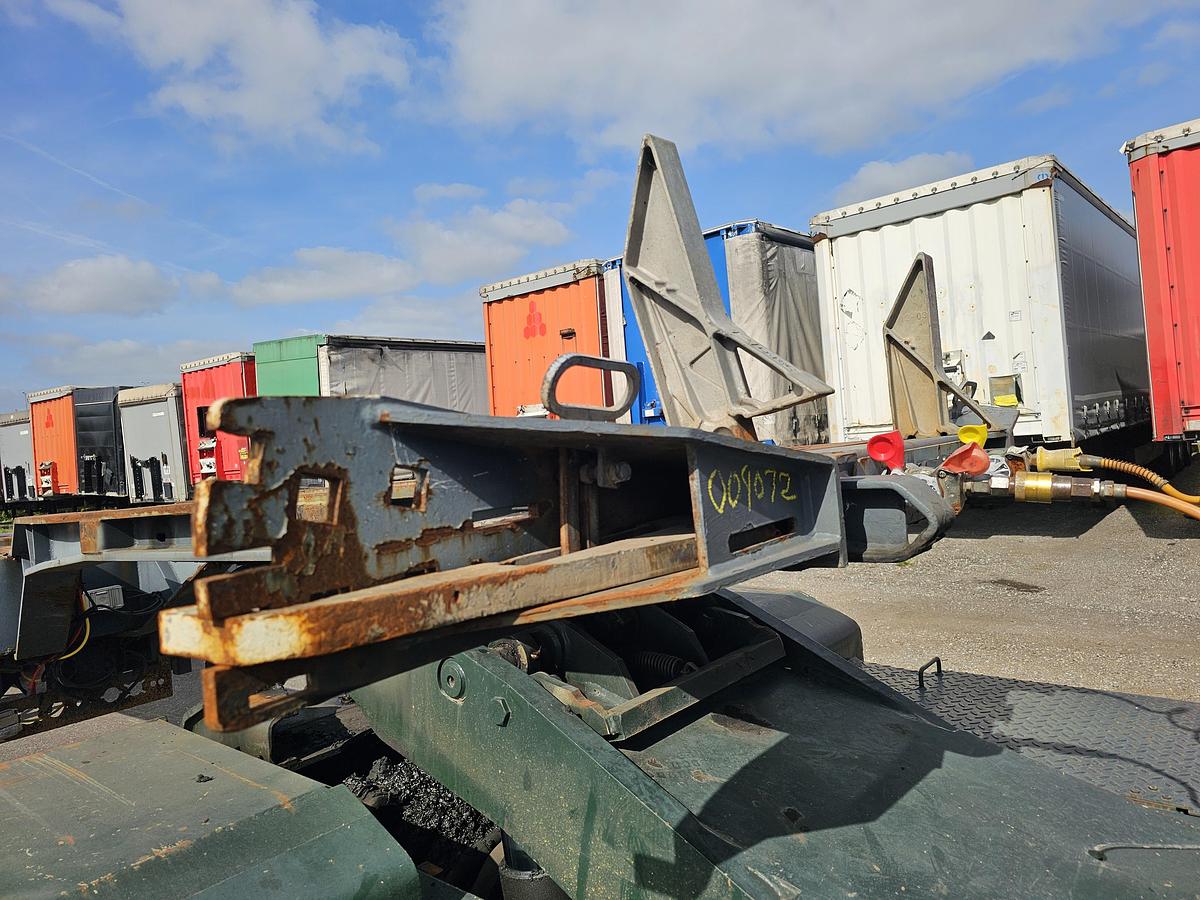 Used 2007 PACTON 3 AXLE MULTI  YARD CHASSIS | 3 X EXTENDIBLE | BPW DRUM | NO DOCUMENTS.