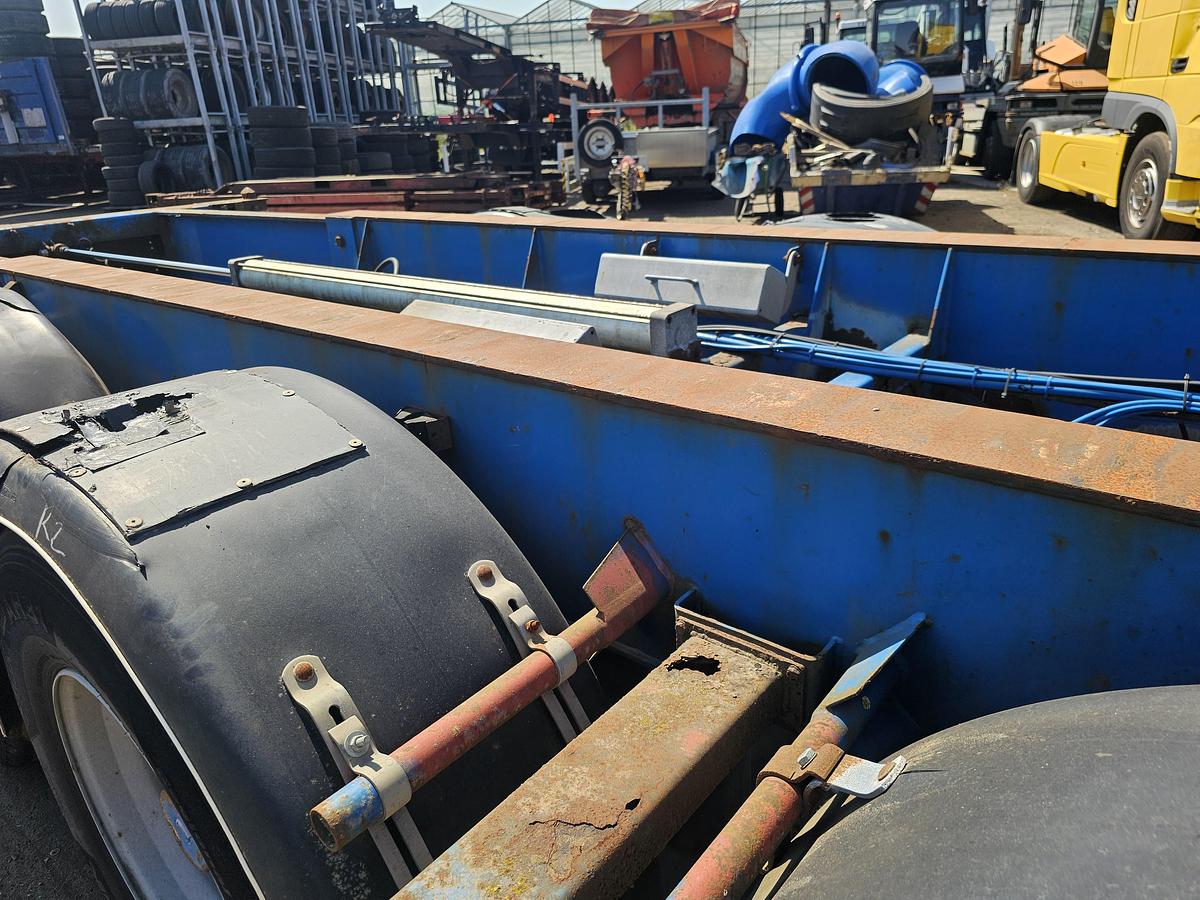 Gebruikt 2001 HRD NT CON.40 foot extendible chassis 2 x 20 foot / landbouw kenteken / geen apk nodig.