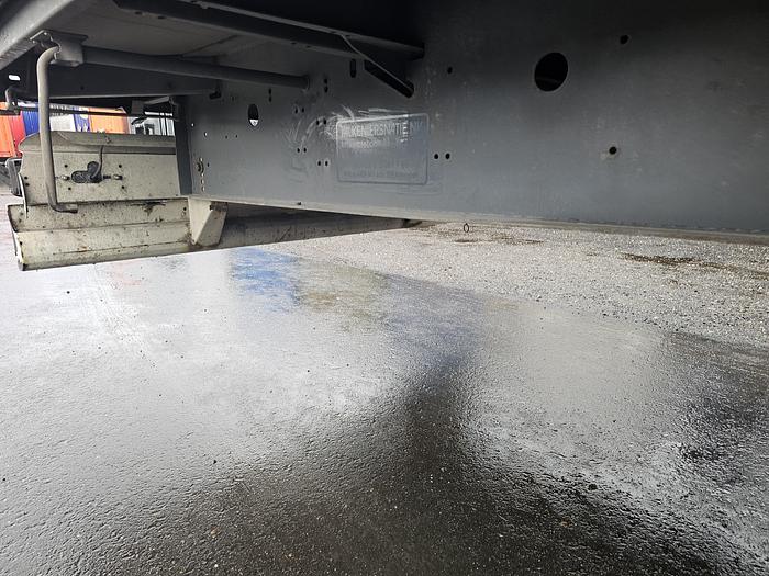 Used 2005 Krone Sd 27 3 axle curtainsider |Saf disc |Belgium Tuv 09-08-2024.