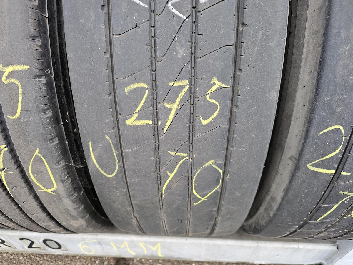 Gebruikt 2004 MICHELIN TRAILER TIRES 275/70 R 22.5 OM RIM SINGLE MONTAGE.