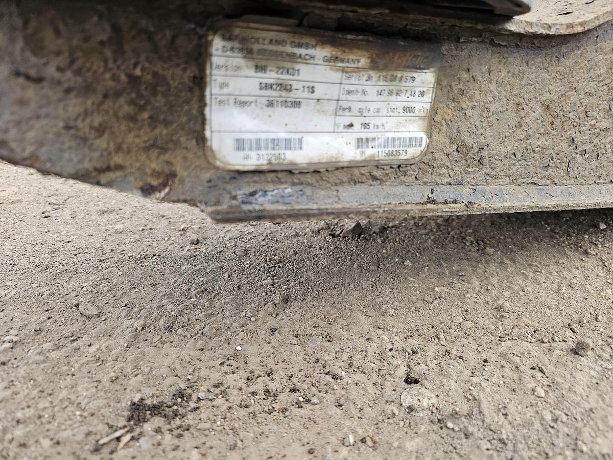 Used 2006 SAF B19-22K01 TRAILER AXLE DISC