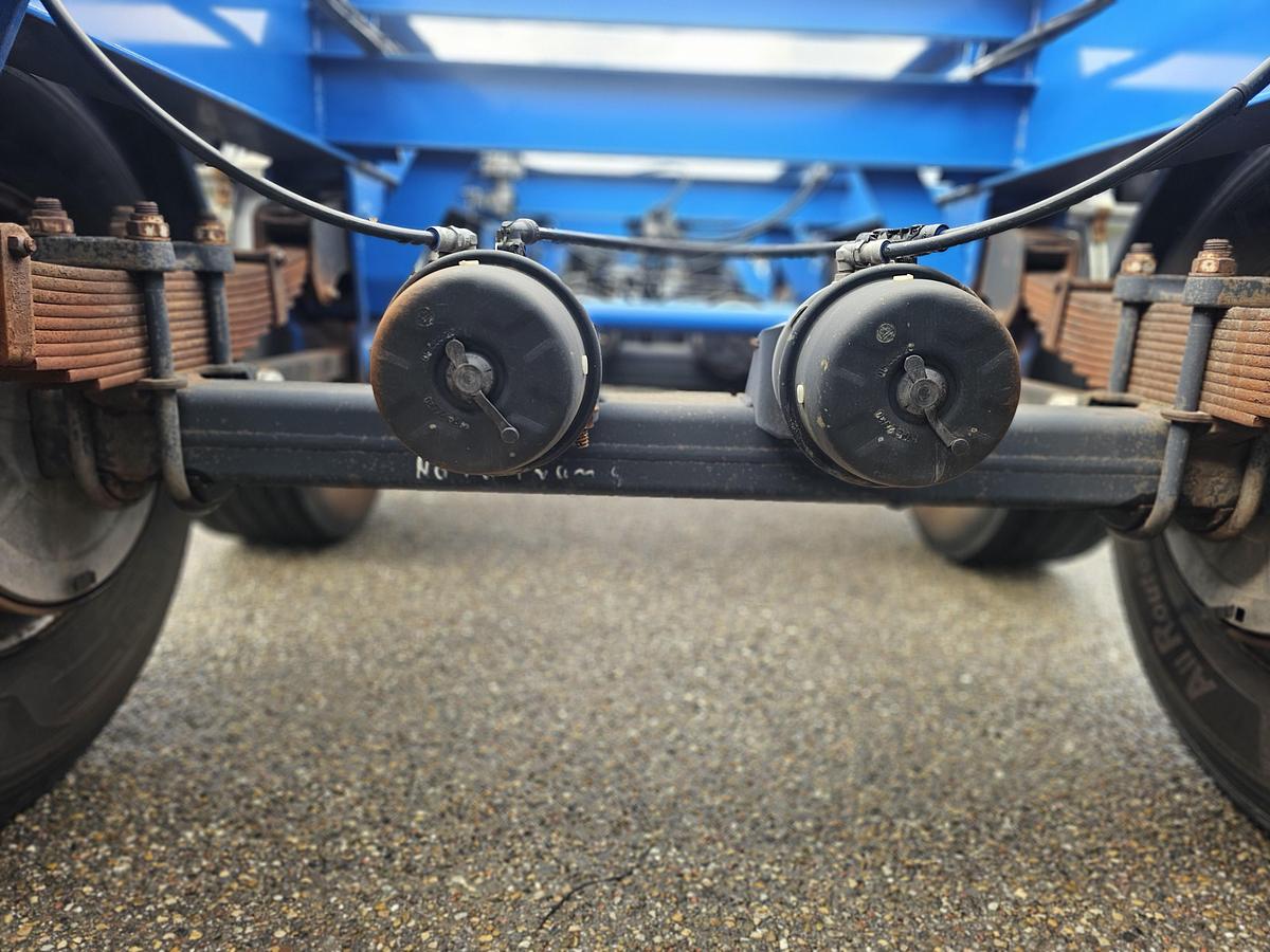Gebruikt 2018 MENKE JANZEN 40 FOOT STRAIGHT / 2 X 20/30 FOOT./ BPW DRUM / STEEL /STEEL SUSPENSION / LIKE NEW.