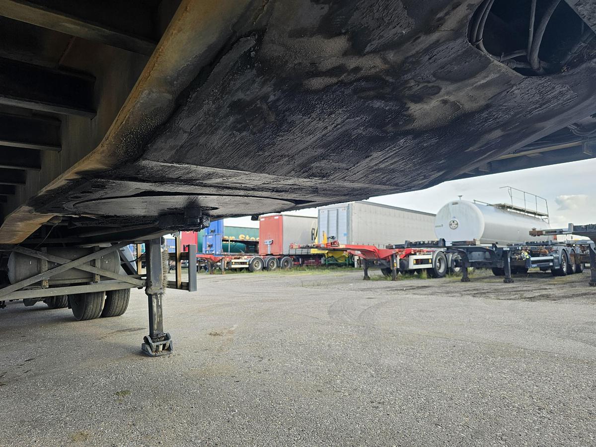 Gebruikt 1995 JUMBO DO 300 S/ 2 X STEERING /BPW DRUM / DOUBLE TIRES/ LIFT AXLE