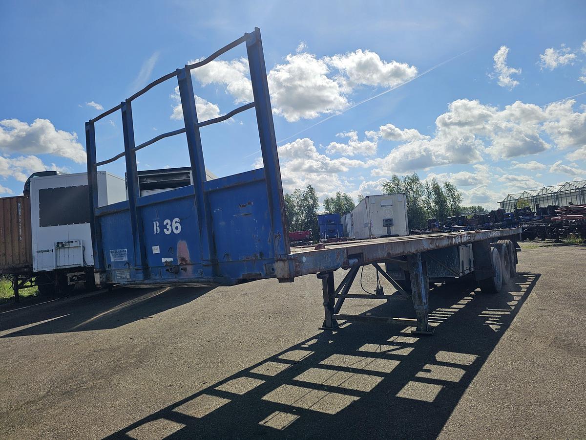 Gebruikt 1984 FLANDRIA OP 3/32T STEEL SUSPENSION / 15 CM BPW DRUM AXLES/ TWISLOCKS 40 FT 2 X 20 FOOT.
