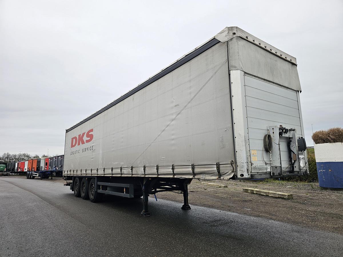 Gebruikt 2011 Schmitz Cargobull SCS24/L-1362 E B | NL TRAILER|SAF DISC| LOADING LIFT 2 TONS | APK TUV |29-06-2026