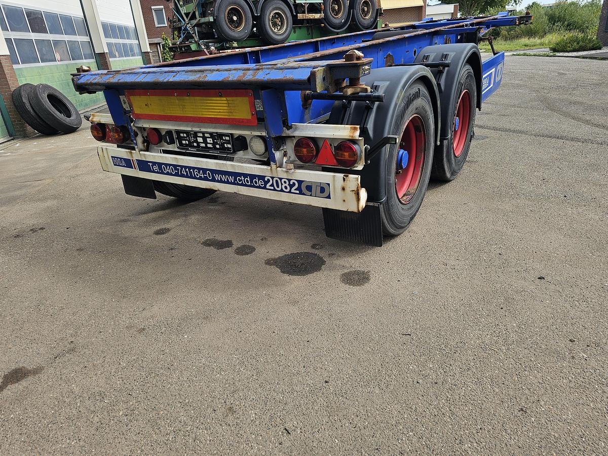 Used 2010 KRONE ATL 20 20 FOOT | STEEL SUSPENSION| BPW DRUM.