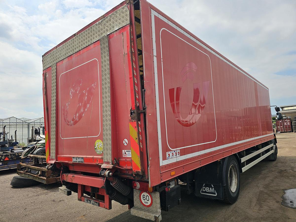 Used 2009 DAF FA LF55 220|.MANUAL GEAR| 4X2 | 18600 KG | 2000 KG LOADING LIFT .