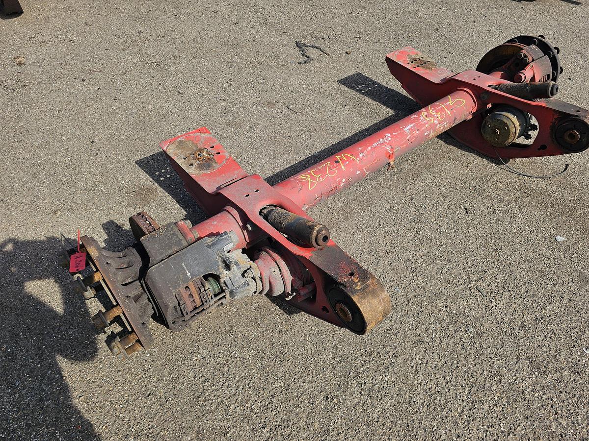 Used 2006 SAF TRAILER AXLE SINGLE TIRES DISC BRAKES.