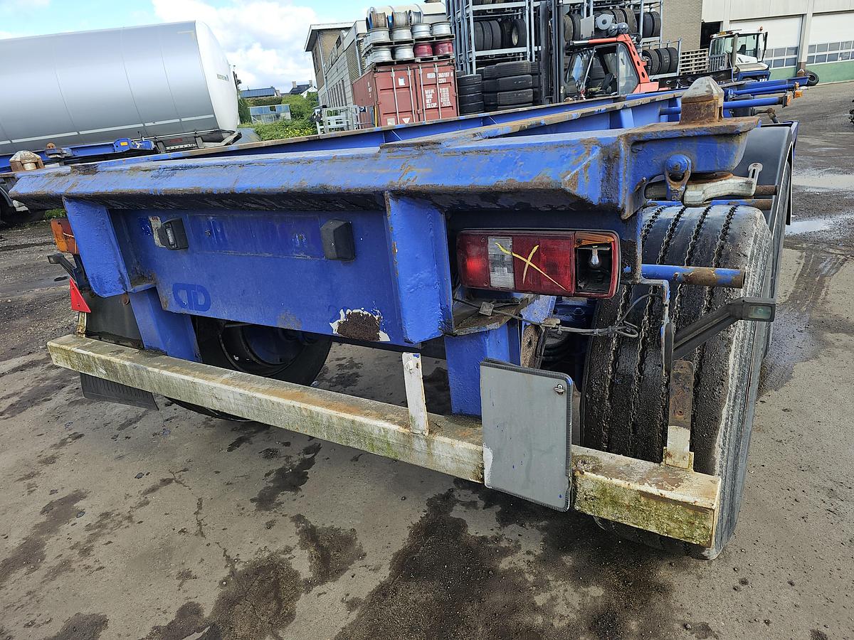 Used 2007 MKF METALLBAU CS 20 | 20 FOOT CONTAINER CHASSIS | BPW DRUM | STEEL SUSPENSION| GOOD QUALITY.