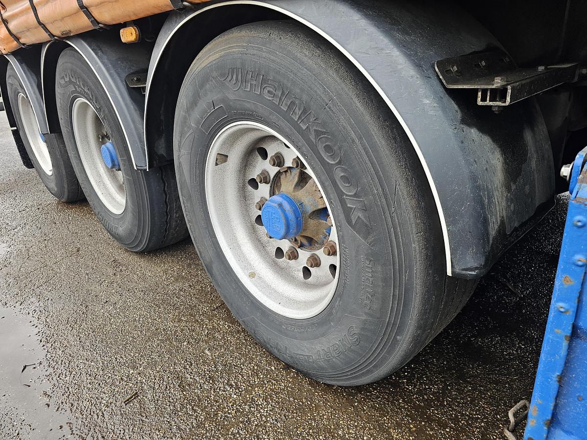 Used 2011 VAN HOOL 3B0072 | GALVANISED STEEL CHASSIS | ALU RIMS |BPW DISC | TUV APK/ 10-05-2026.