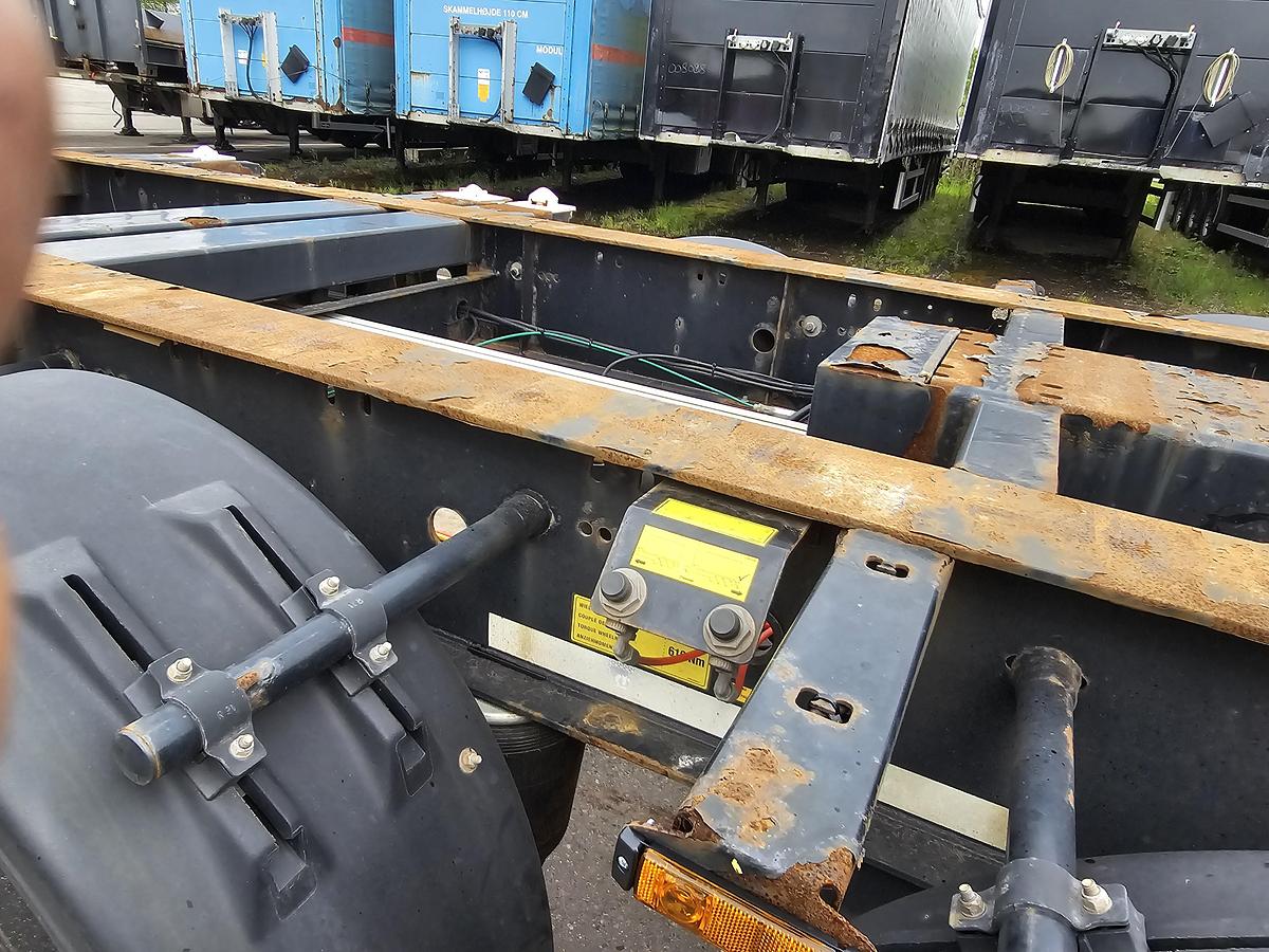 Gebruikt 2015 KRONE SD | 40 FT|2 X 20 FT | BACK SLIDER |HIGHCUBE.| APK /TUV 24-03-2027 |5 PIECES.
