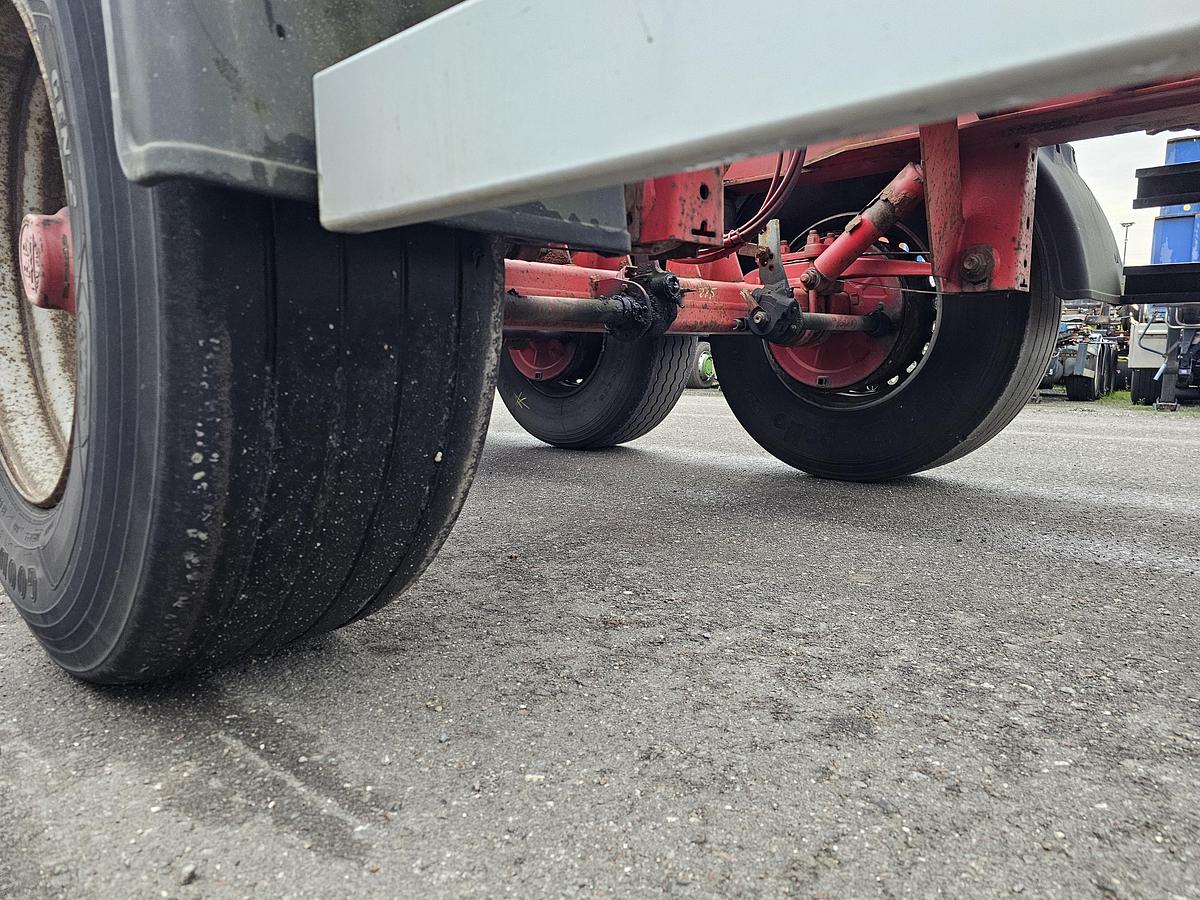 Gebruikt 2003 GROENEWEGEN 45 CC-16-27 TUN | 45 ft 40 ft 2 x 20 fFT | dutch chassis OH-08-JB | bpw drum.