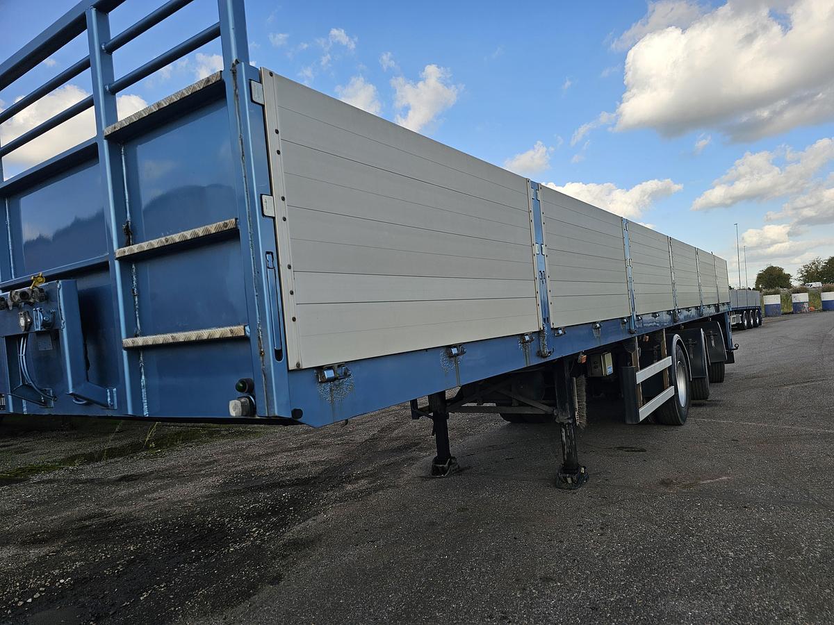 Gebruikt 1995 JUMBO DO 300 S/ 2 X STEERING /BPW DRUM / DOUBLE TIRES/ LIFT AXLE