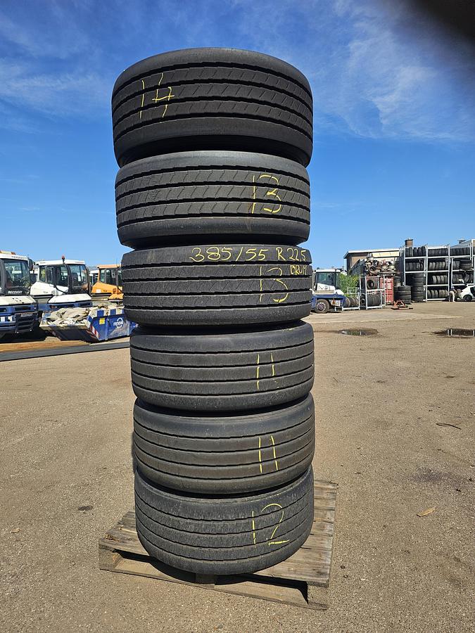 Gebruikt 2020 westlake A11 Routes WTR1  385/55 R 22.5 including rim.
