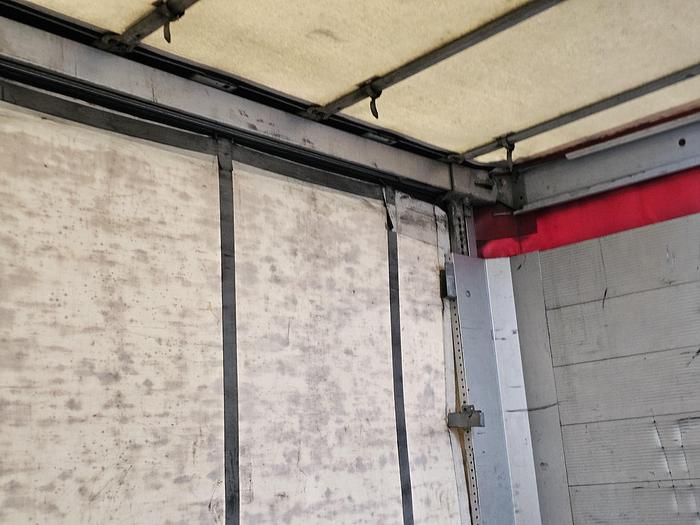 Used 2015 SCHMITZ CARGOBULL SCB.S3T | SAF DISC | GALVANISED CHASSIS .