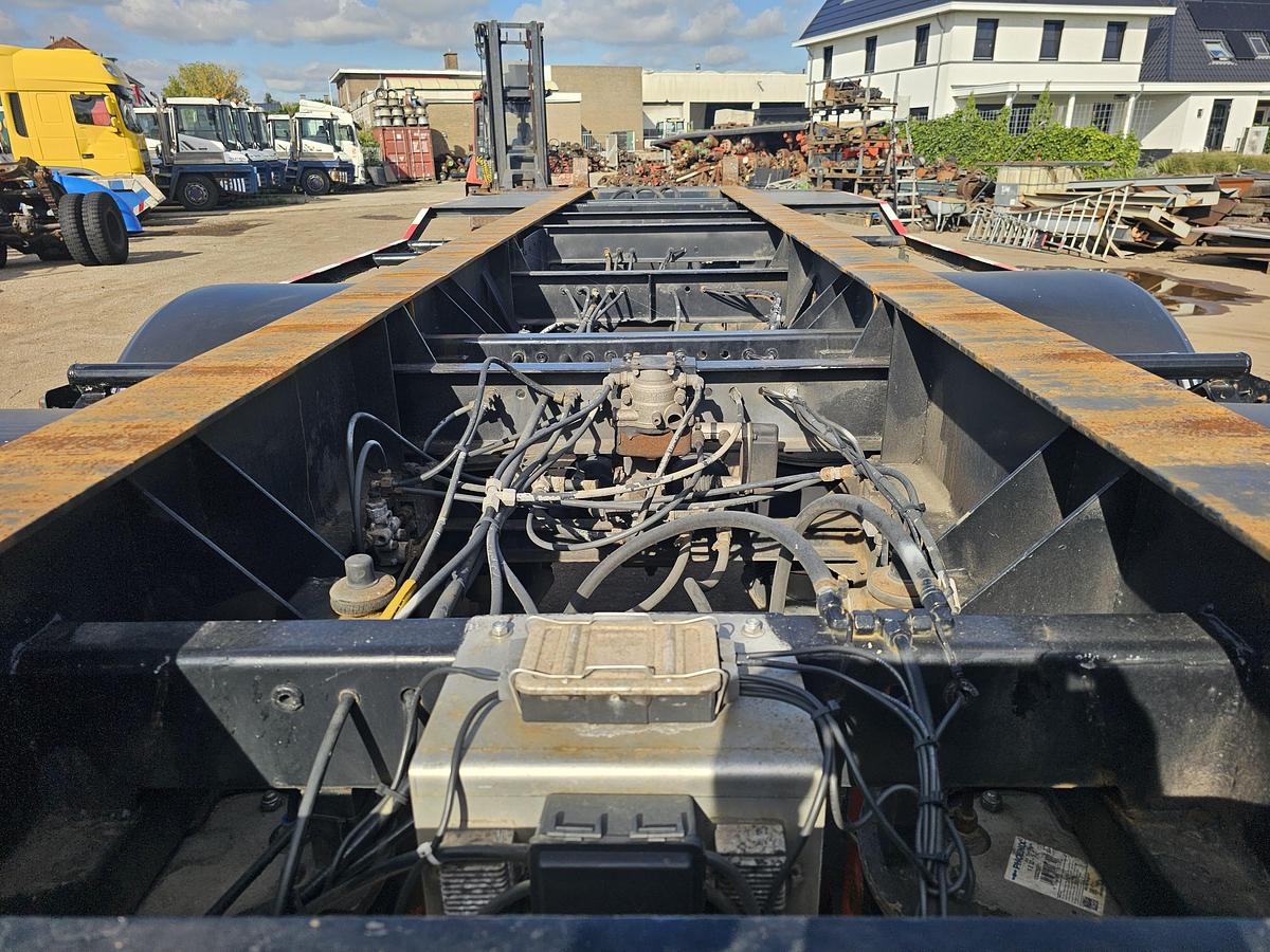 Gebruikt 1985 FLOOR FLA-10-183/ZEECONTAINER AANHANGWAGEN / BPW 150 MM / DRUM BRAKES.