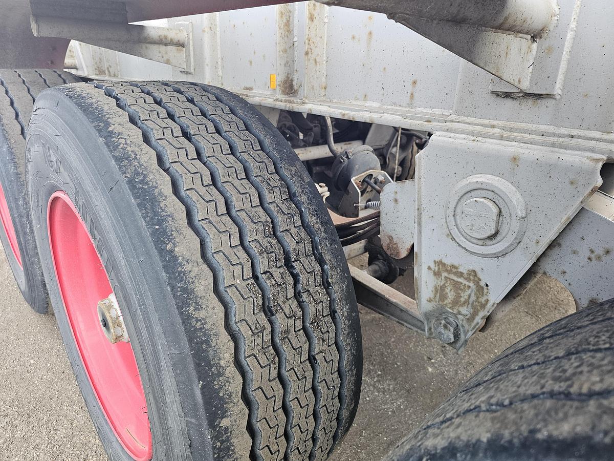 Gebruikt 1984 Pacton 3139 C-3 K | 30 FOOT KIPPER | STEEL SUSPENSION | BPW DRUM.