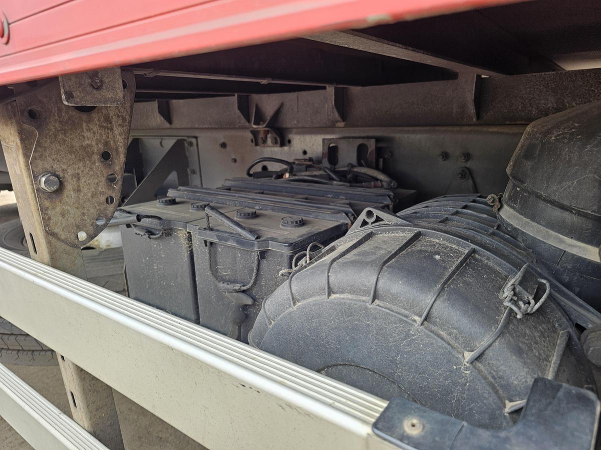 Used 2009 DAF FA LF55 220|.MANUAL GEAR| 4X2 | 18600 KG | 2000 KG LOADING LIFT .