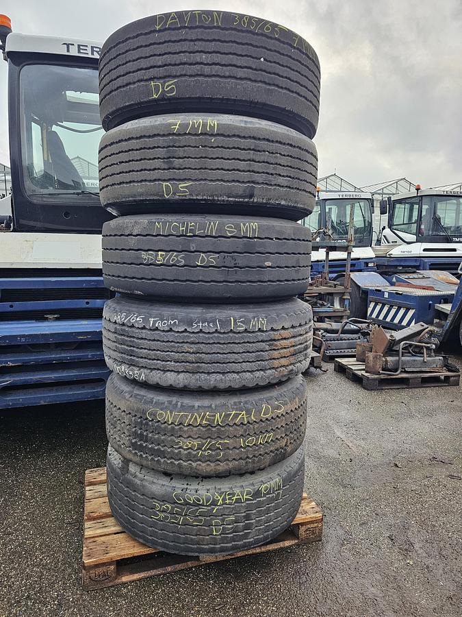 Gebruikt DAYTON MICHELIN , CONTINENTAL ,GOODYEAR