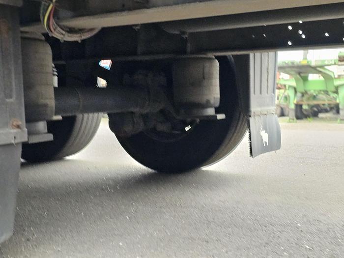 Used 2015 SCHMITZ CARGOBULL SCB.S3T | SAF DISC | GALVANISED CHASSIS .