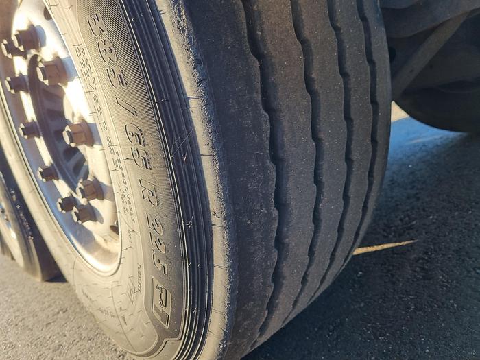 Used 2014 Krone Aluminium sideboards | Aluminium rims | Huckapack | Code XL