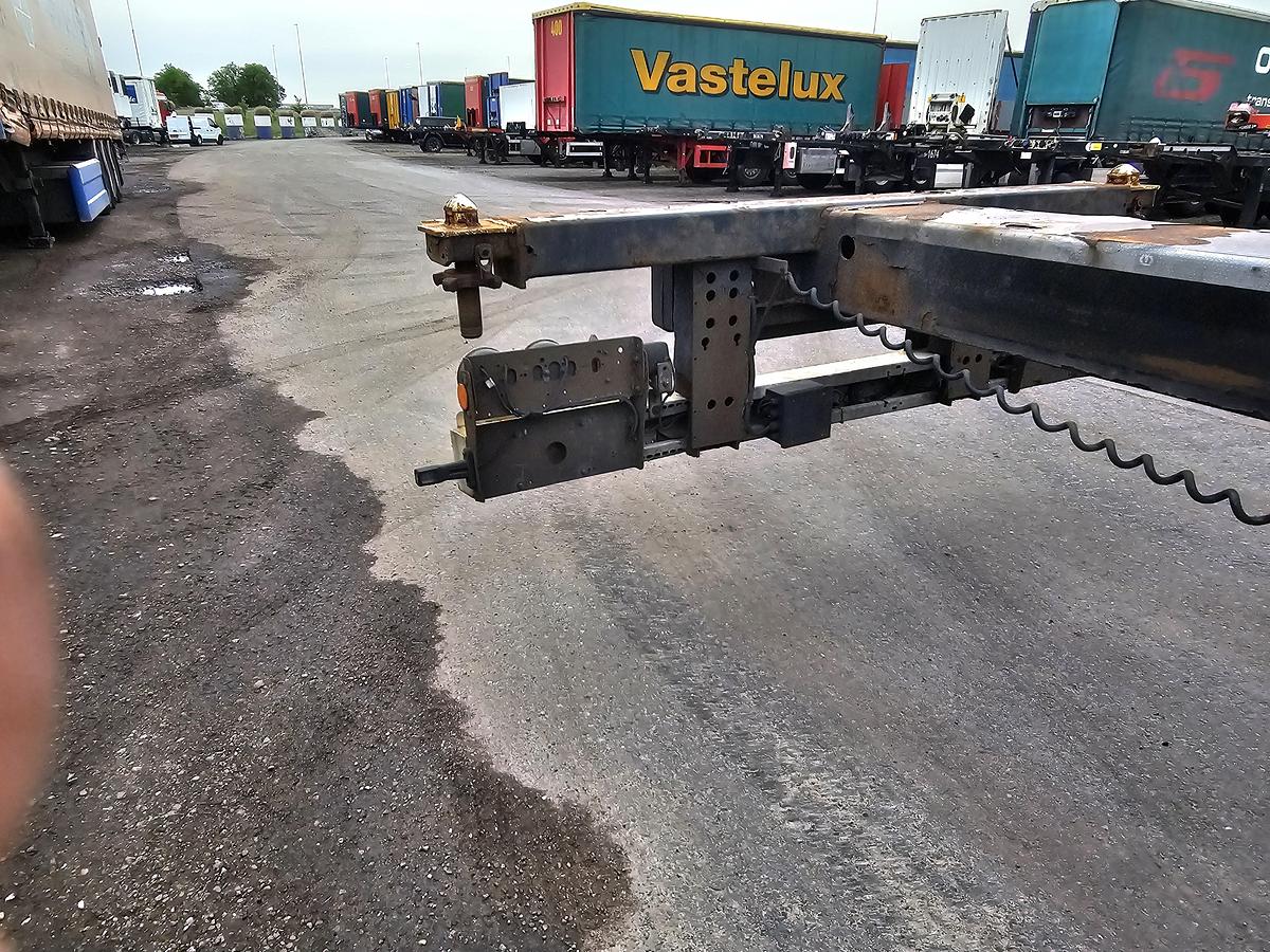 Gebruikt 2015 KRONE SD | 40 FT|2 X 20 FT | BACK SLIDER |HIGHCUBE.| APK /TUV 12-01-2027 |5 PIECES.