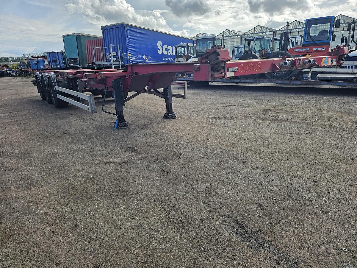 Used 2006 HAPPY TRAILER OZC 42-327 |40 FOOT HIGHCUBE CHASSIS| SAF DISC| APK /TUV | 18-09-2025.