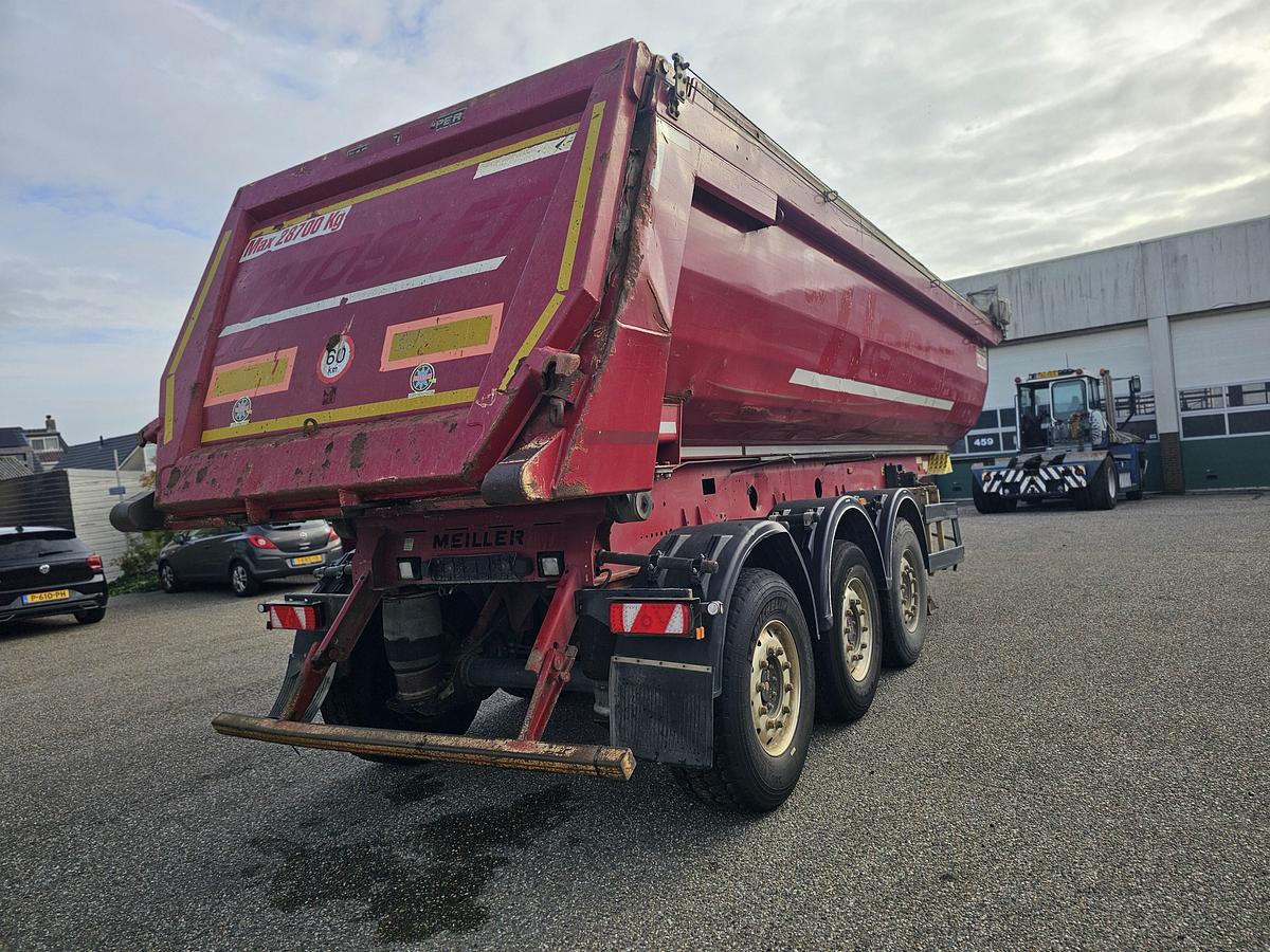 Gebruikt 2014 MEILLER MHPS12/27LOSS4/ STEEL TIPPER/ 30 MTR 3/ 28700 KG. /SAF DISC /ALU RIMS