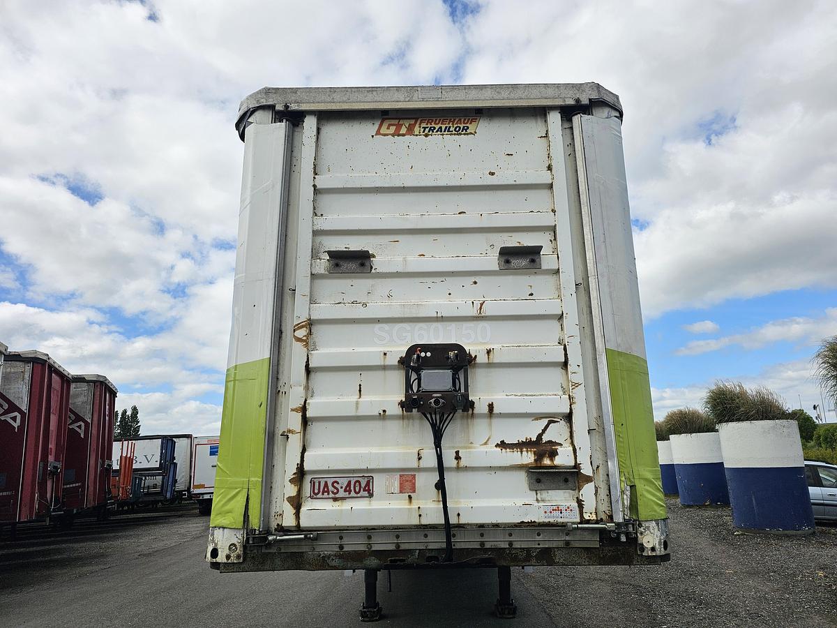 Used 2002 FREUHAUF 3 AXLE CURTAINSIDER | BPW AXLES