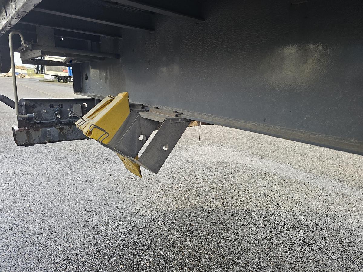 Gebruikt 2011 RENDERS ROC 16.27 N