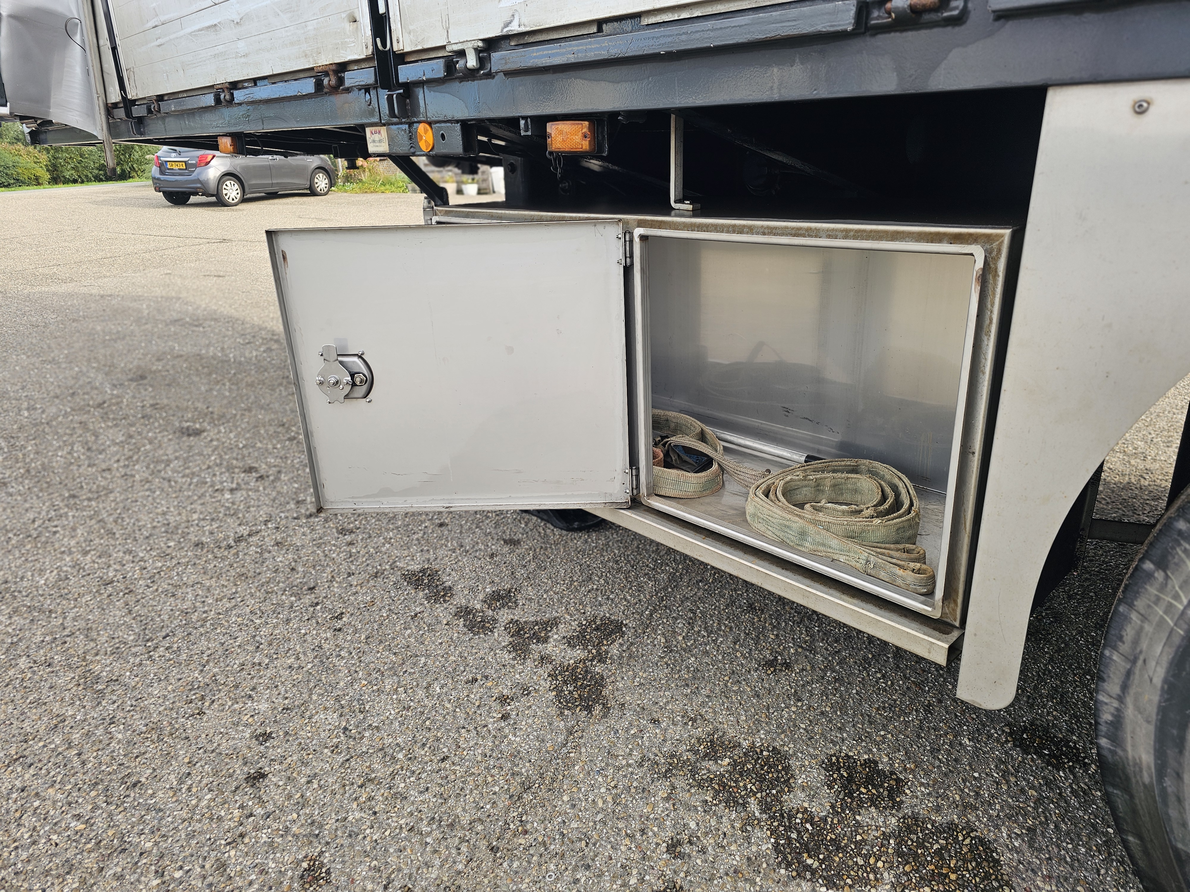 Gebruikt 1997 BROSHUIS 1AOU 10 10 /SINGLE AXLE/ SAF DRUM/ OLD BUT LIKE NEW/ (EXTENDIBLE) APK,TUV 10-06-2027.