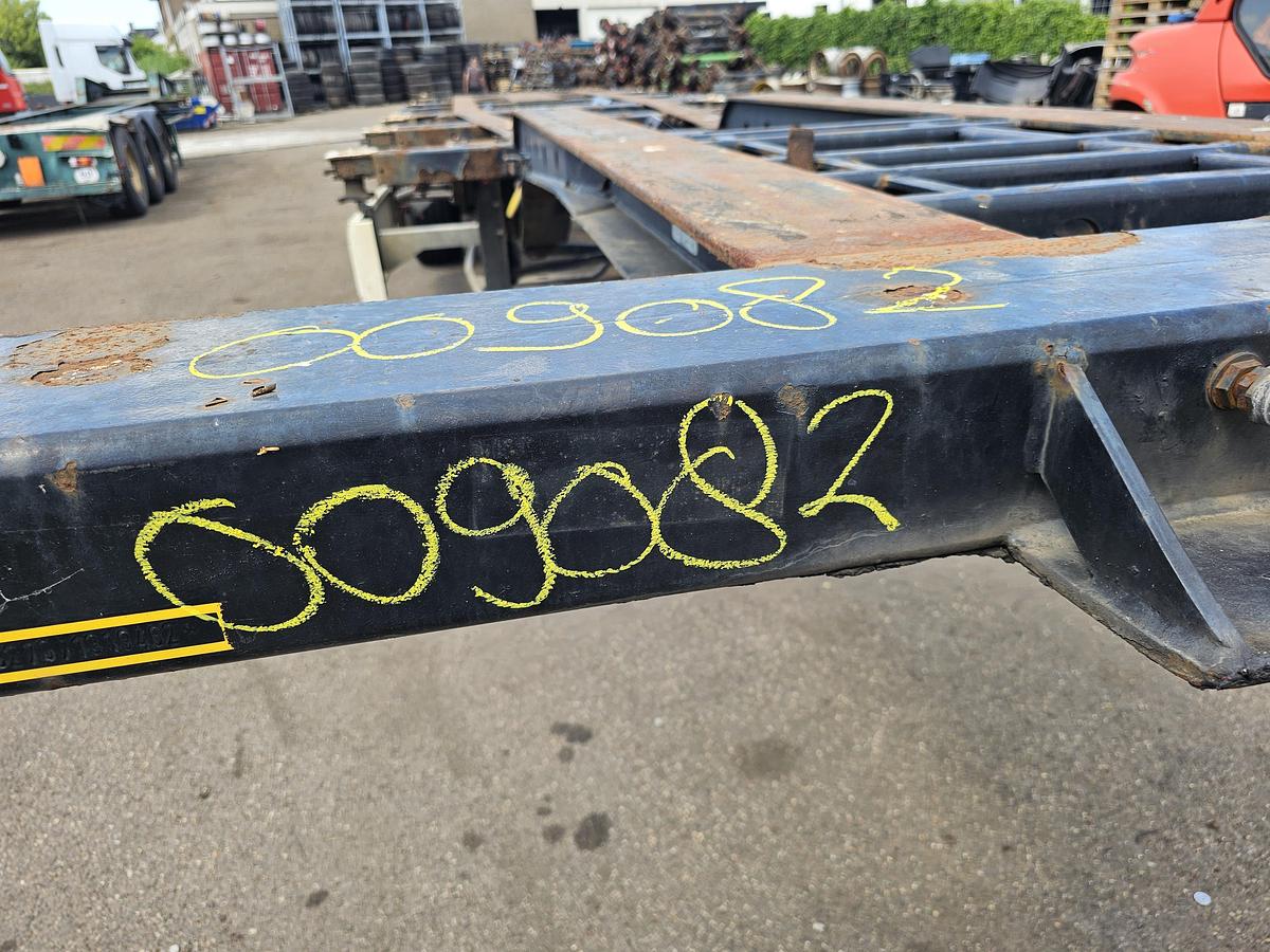 Used 2007 KRONE SD| EXTENDIBLE CHASSIS 40 FT 2 X 20 FT | BPW DISC.