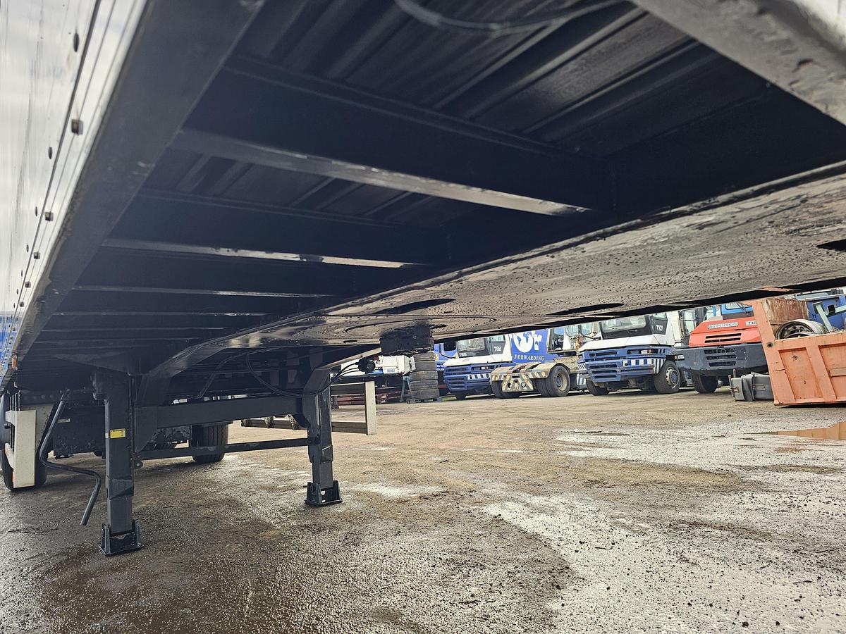 Gebruikt 2011 RENDERS ROC 12.18 N | 2 STEERING AXLES \ TUV BELGIUM 20/06/2026.