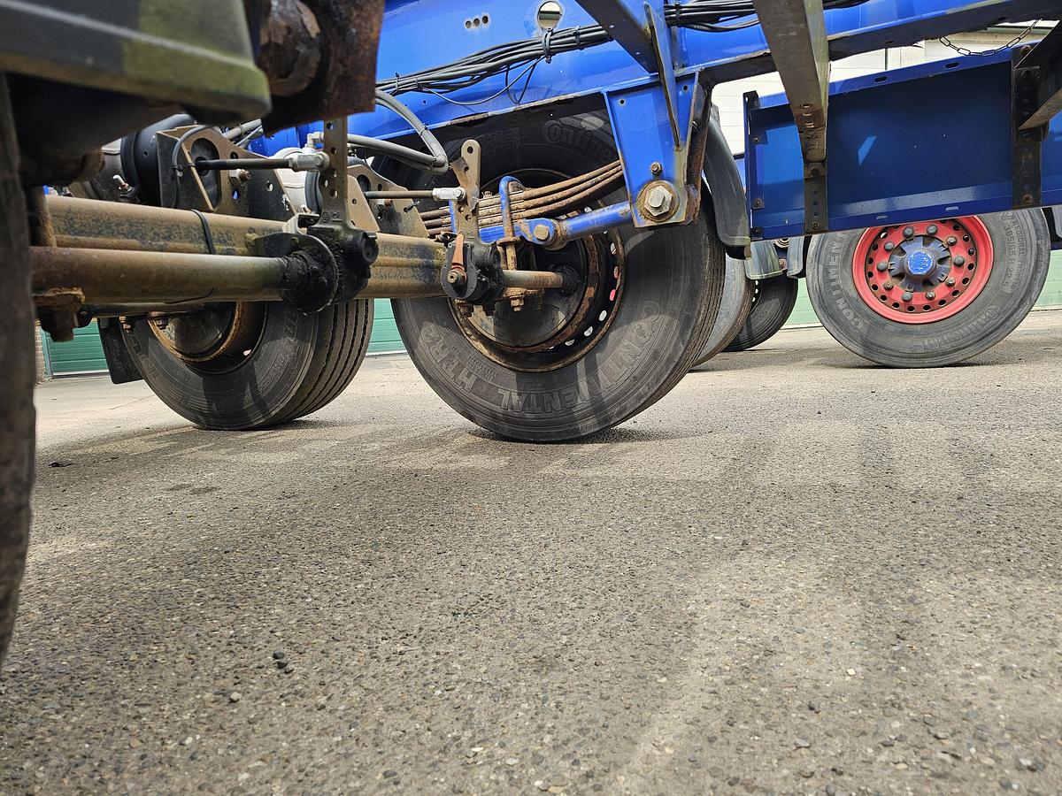 Used 2009 KRONE ATL 20 20 FOOT | STEEL SUSPENSION| BPW DRUM.